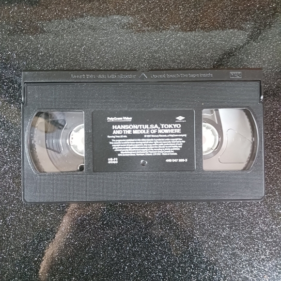 Vintage Hanson: Tulsa, Tokyo, the Middle of Nowhere VHS- 1997. - Picture 5 of 8